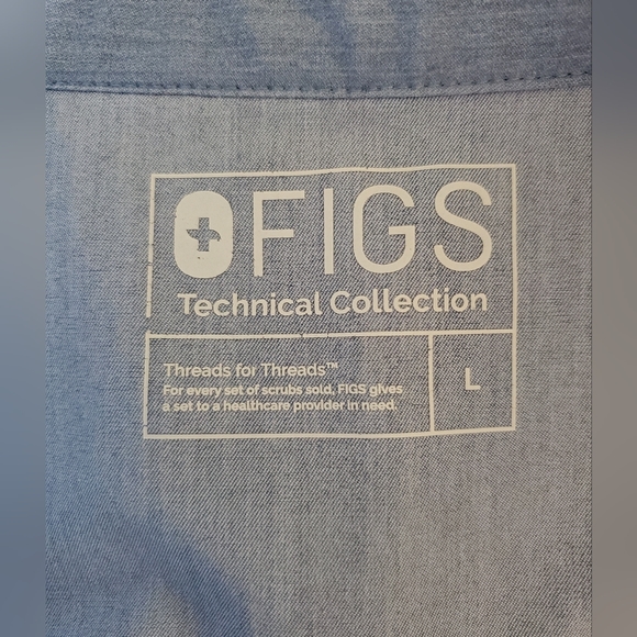 Figs Technical Collection Scrub top denim Blue Women's Size L Workwear Classic - Picture 11 of 12